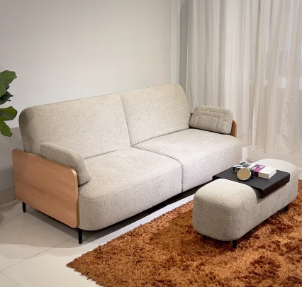 Fabric Sofa Bed dengan Kaki Metal