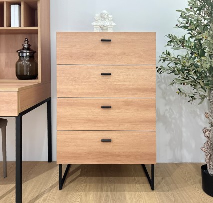 Meja Rias dengan Penyimpanan Fungsional